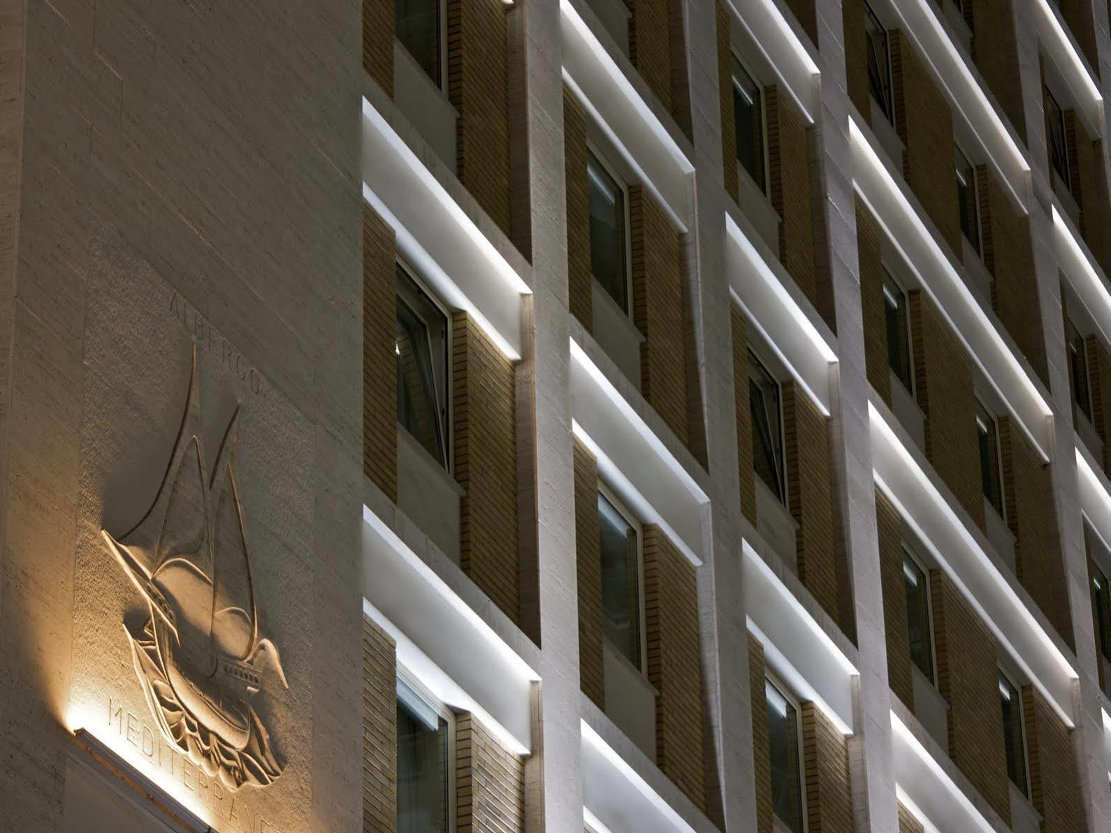 Renaissance Mediterraneo 4* Napoli