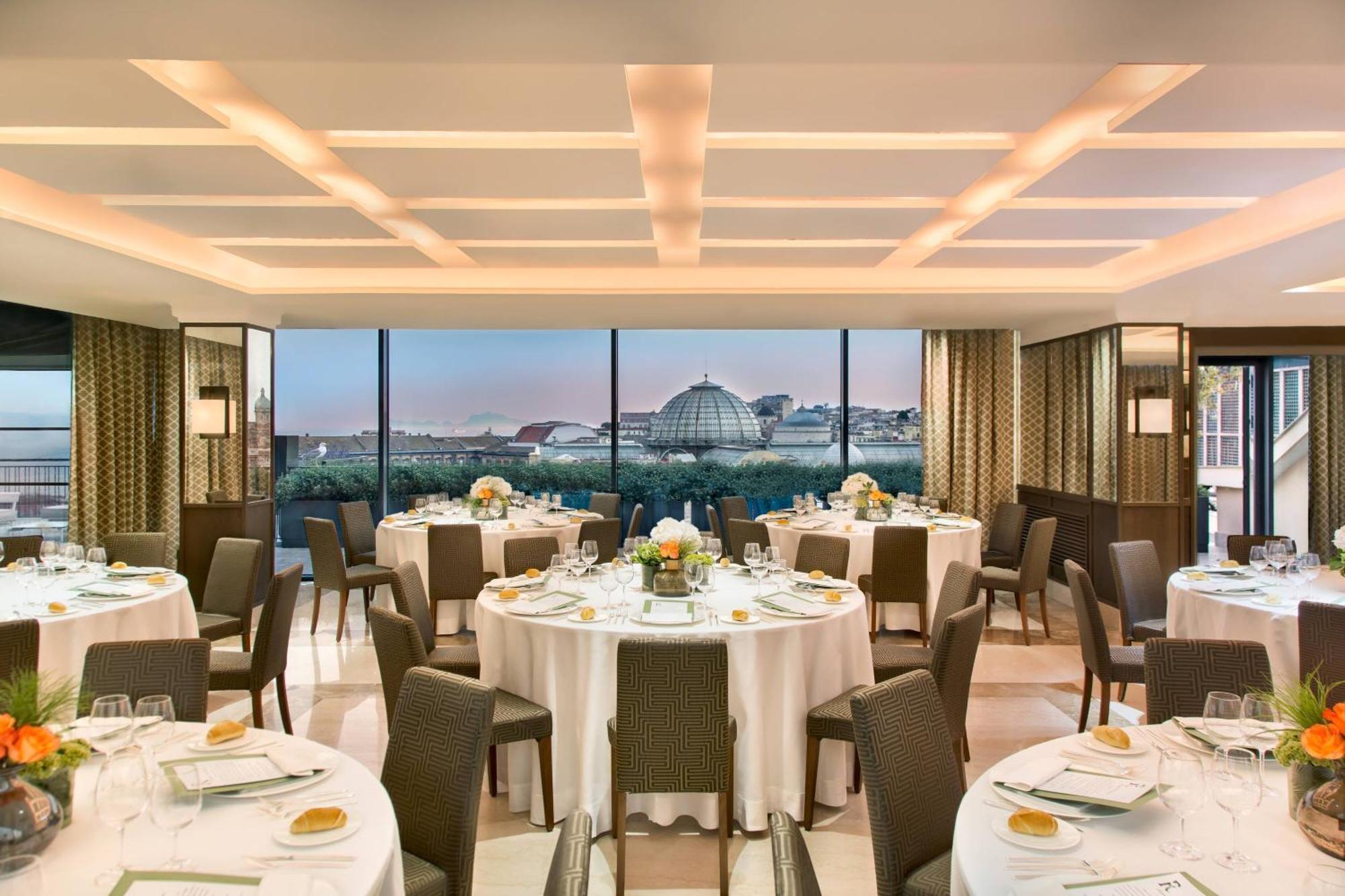 Renaissance Mediterraneo Napels