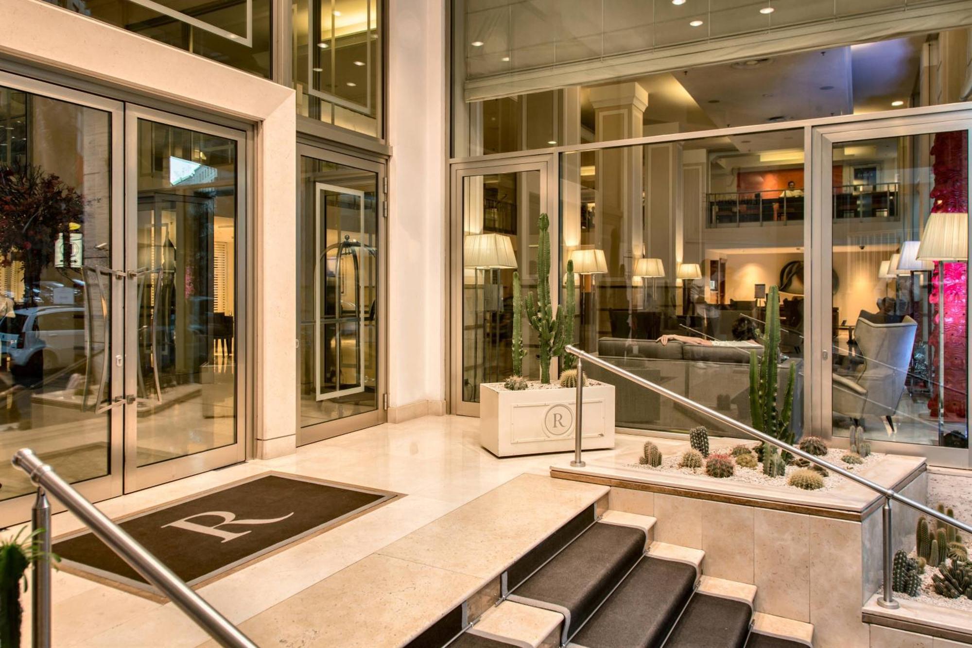 Hotel Renaissance Mediterraneo Napels